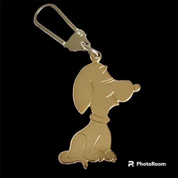 Vintage Snoopy Dog Keychain Keyring Zipper Pull Purse Charm Gold Tone Peanuts - Picture 2 of 7